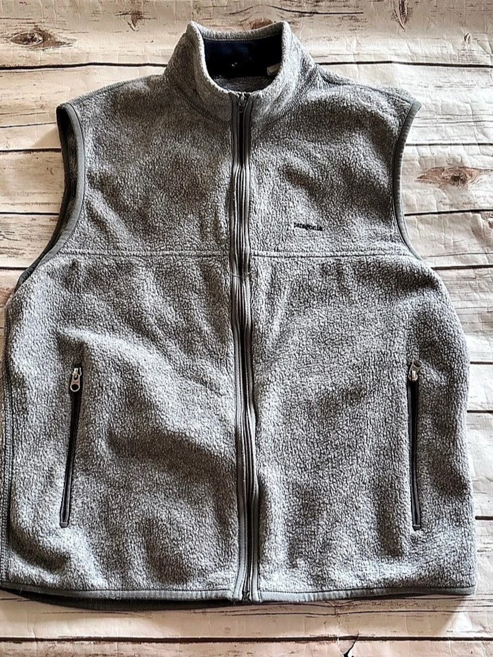 Patagonia Synchilla Fleece Vest Gray good/fair for wear Size L